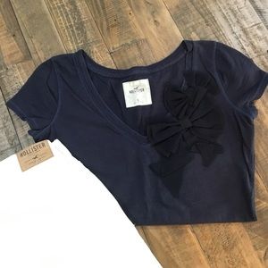 Hollister Navy Bow V-Neck